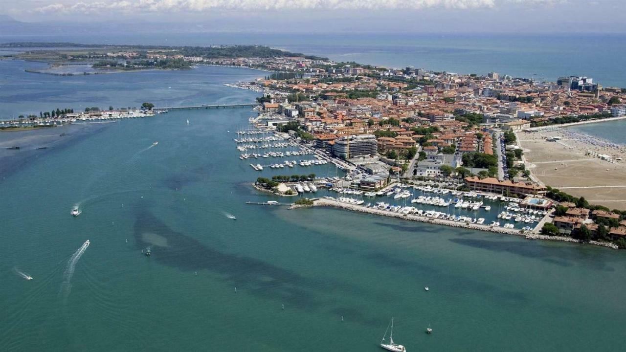 Appartamento Perco Riva Slataper Градо Экстерьер фото