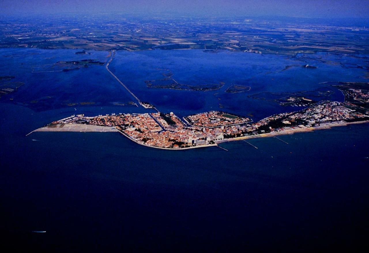 Appartamento Perco Riva Slataper Градо Экстерьер фото